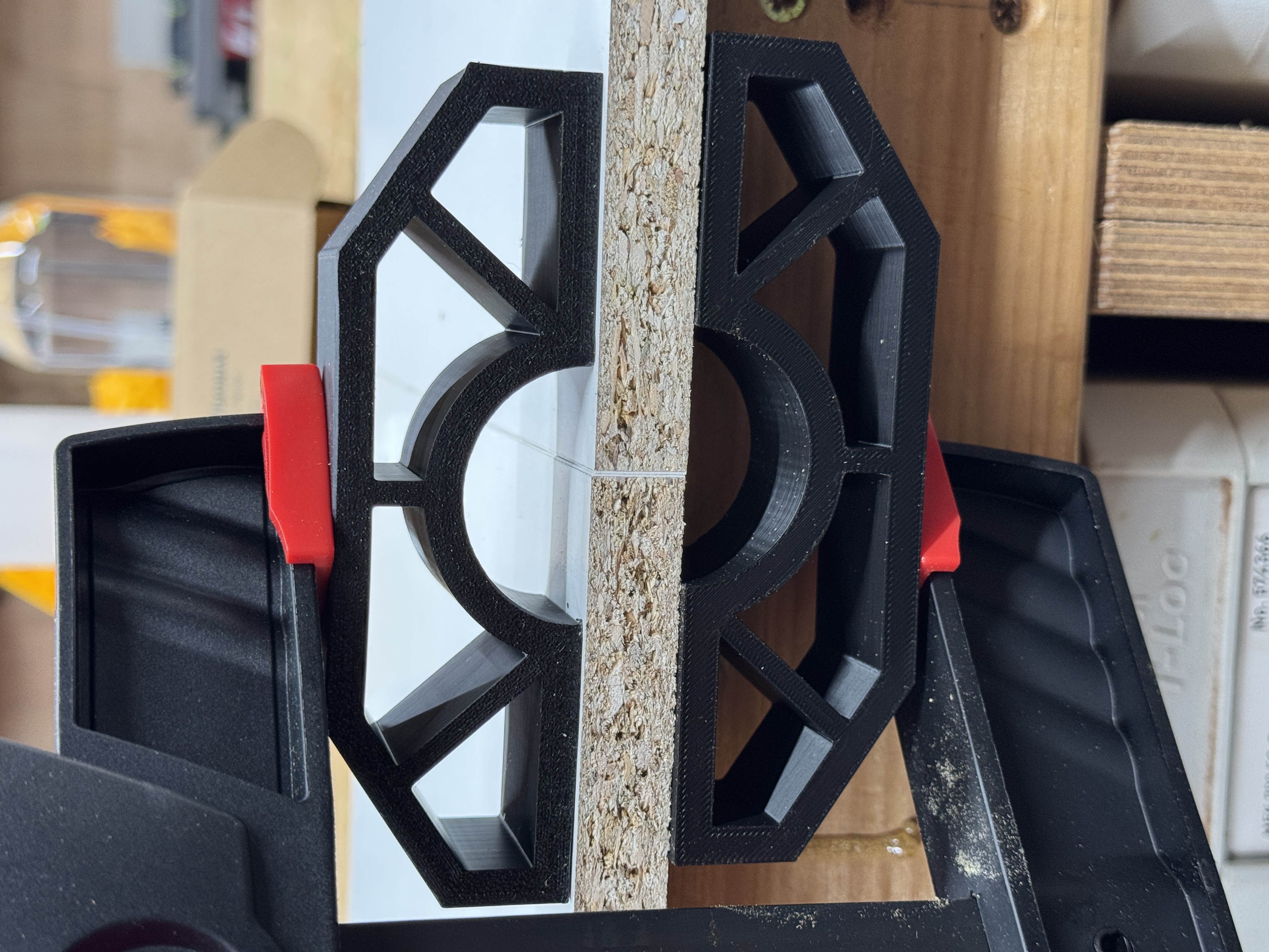 Clamping glue bridges image